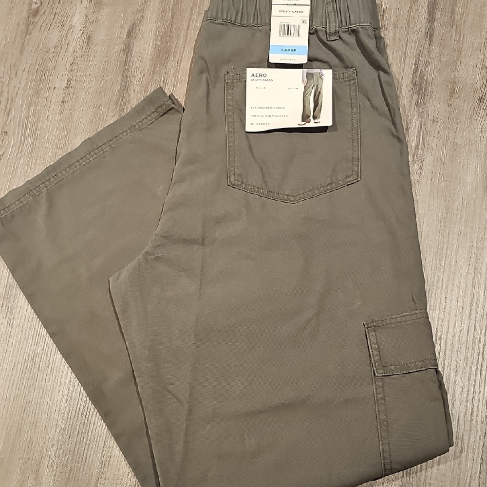 Aeropostale Olive Straight Leg Pants